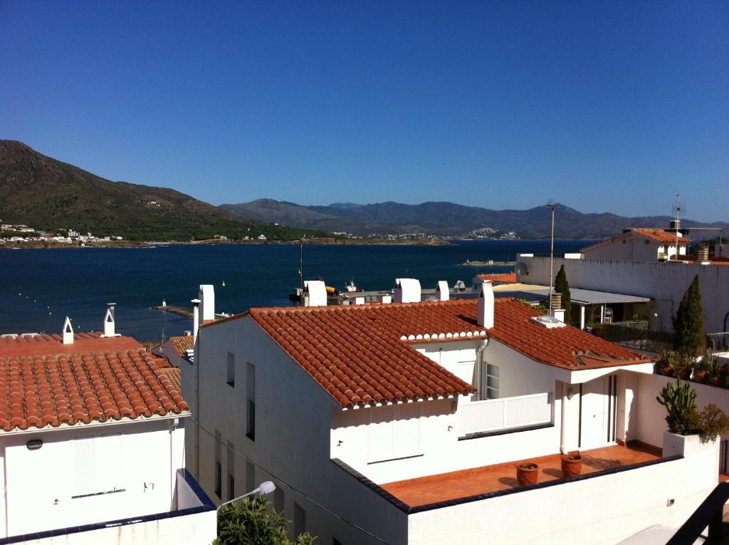 Hostal German El Port De La Selva Номер фото