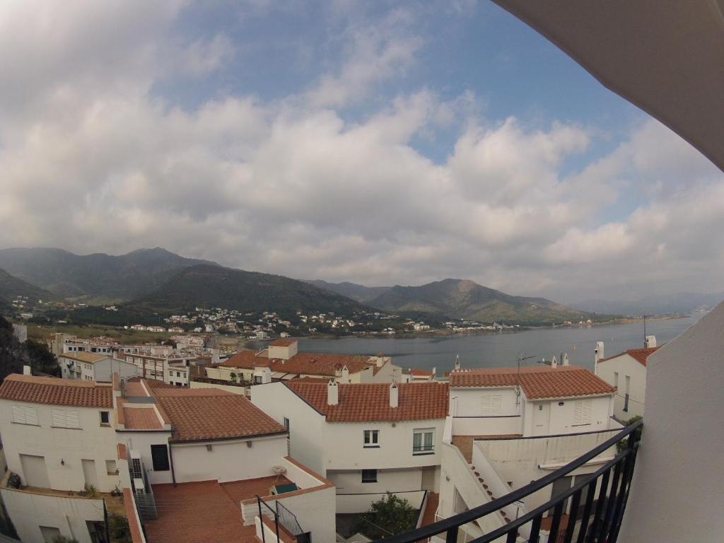 Hostal German El Port De La Selva Номер фото